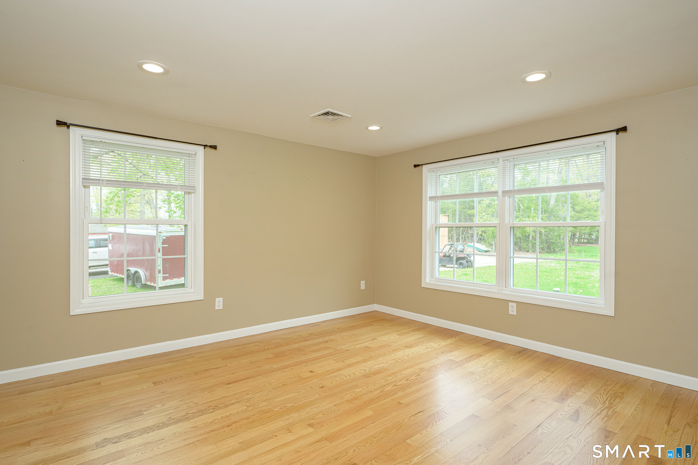 11 Breaults Landing Road Thompson, CT 06277 - Photo 24 of 31