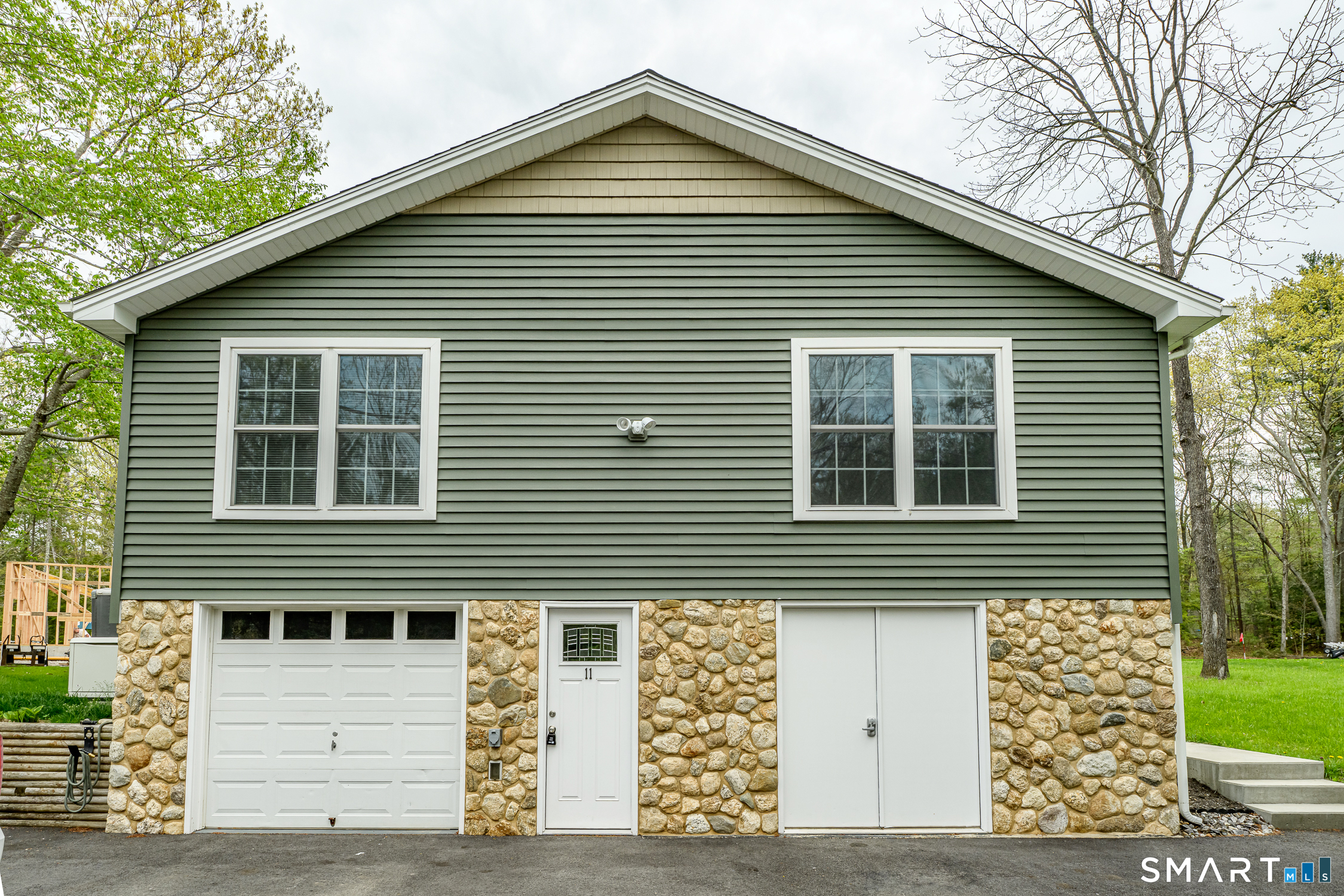 11 Breaults Landing Road Thompson, CT 06277 - Photo 6 of 31
