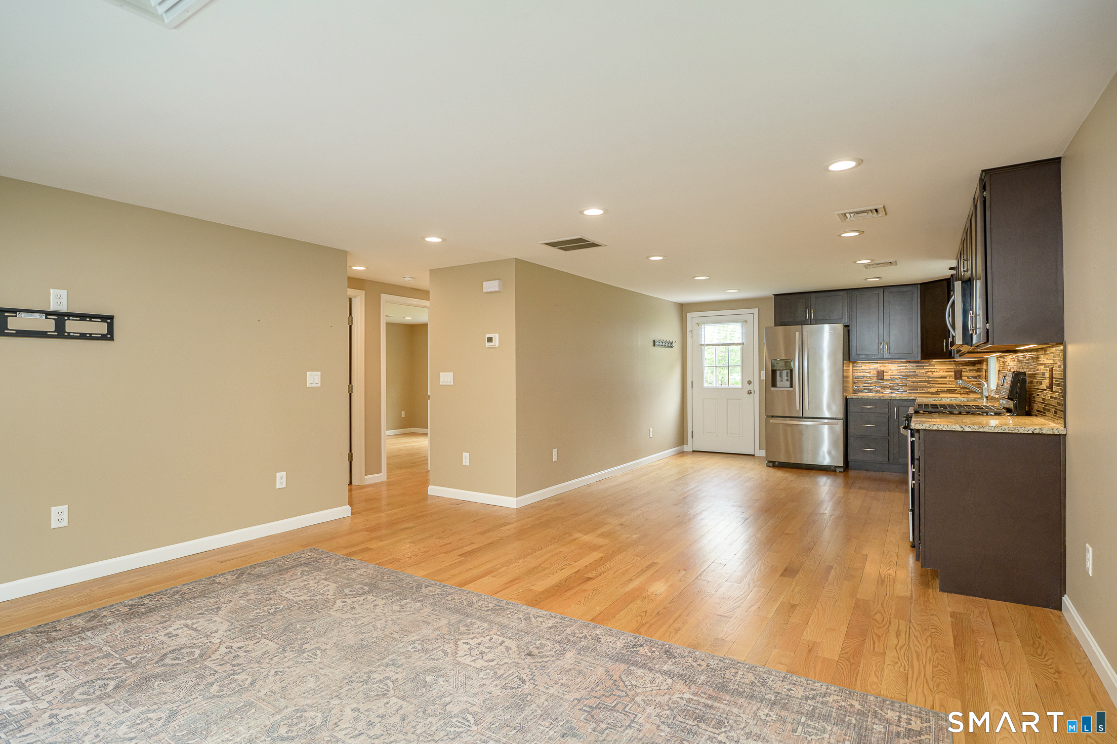 11 Breaults Landing Road Thompson, CT 06277 - Photo 10 of 31