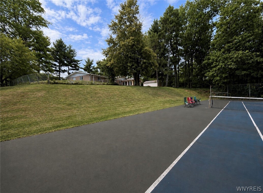 8 Drake Avenue Hanover, NY 14136 - Photo 8 of 45