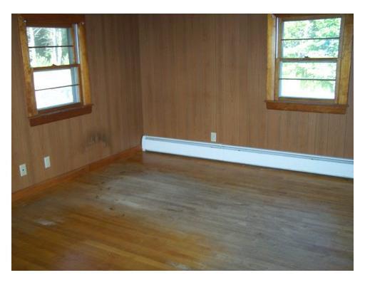 970 Beedle Road Richmond, ME 04357 - Photo 6 of 8 Bathroom.