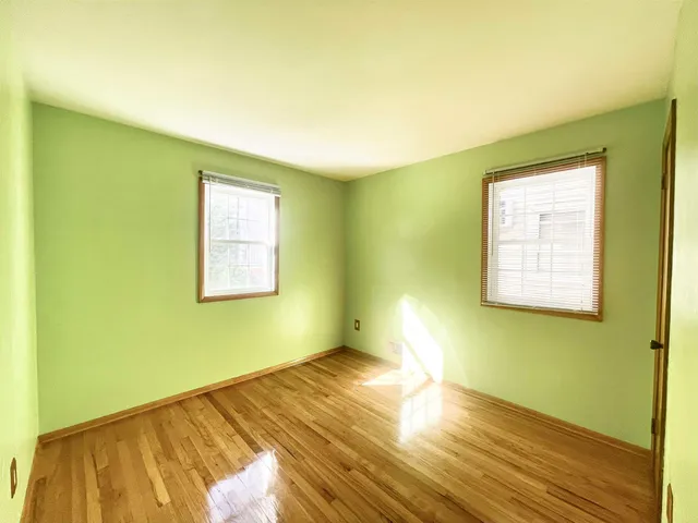$2,400 | 57 Isabella Avenue, Unit 1, Bayonne, NJ 07002