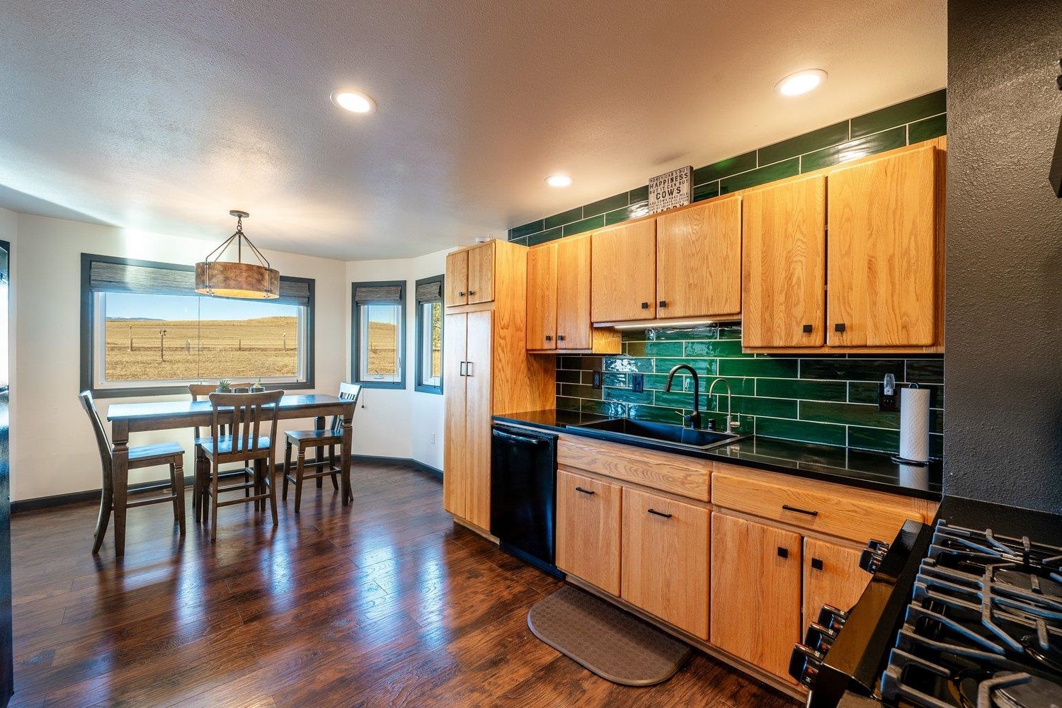 82 Airport Road Buffalo, WY 82834 - Photo 13 of 50