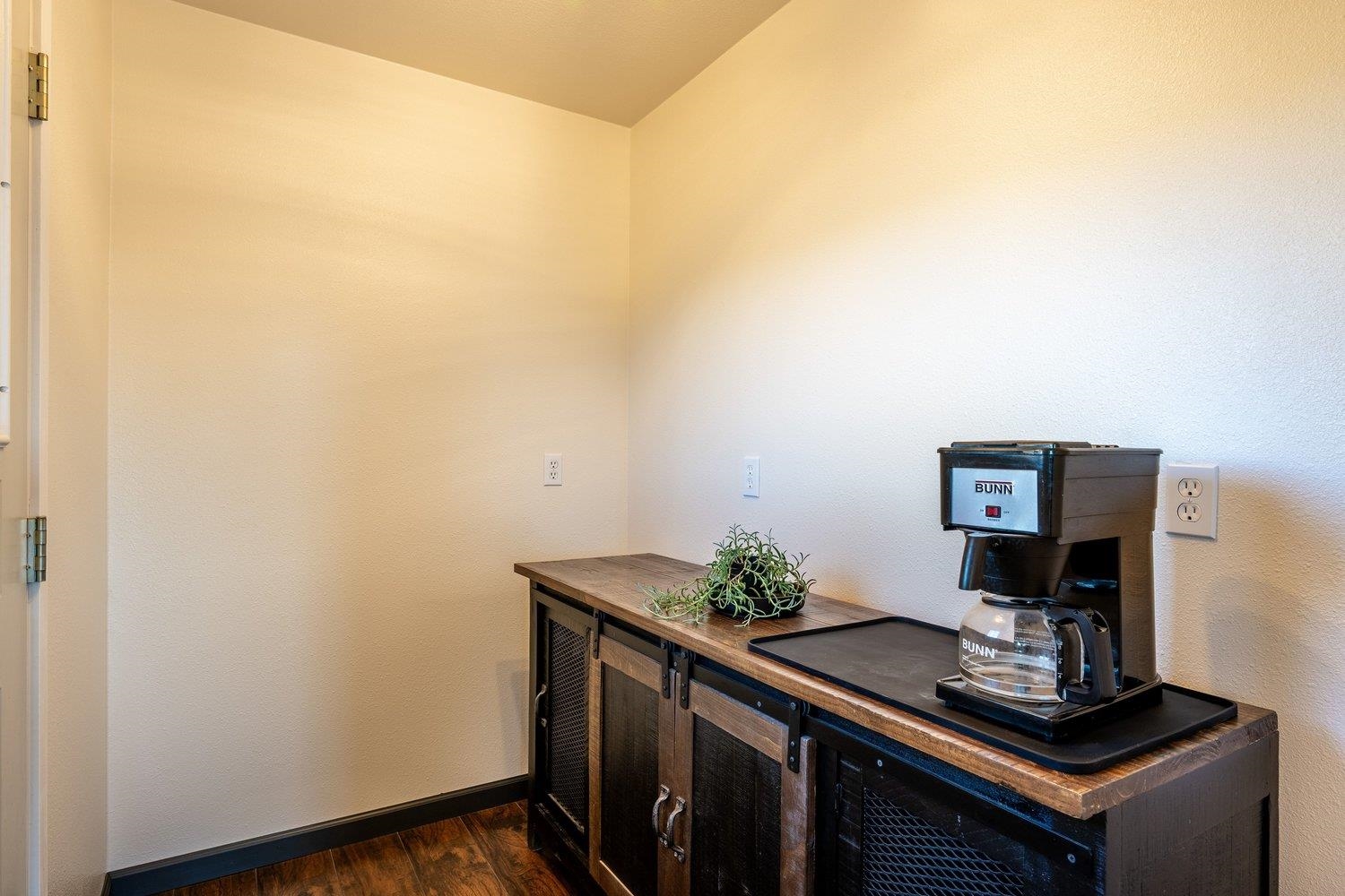 82 Airport Road Buffalo, WY 82834 - Photo 15 of 50