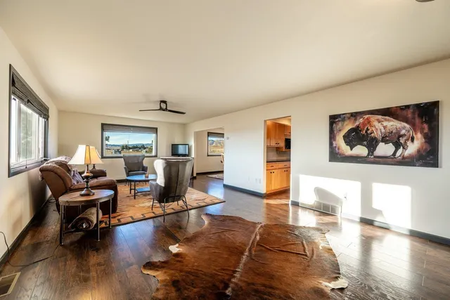 $675,000 | 82 Airport Road, Buffalo, WY 82834