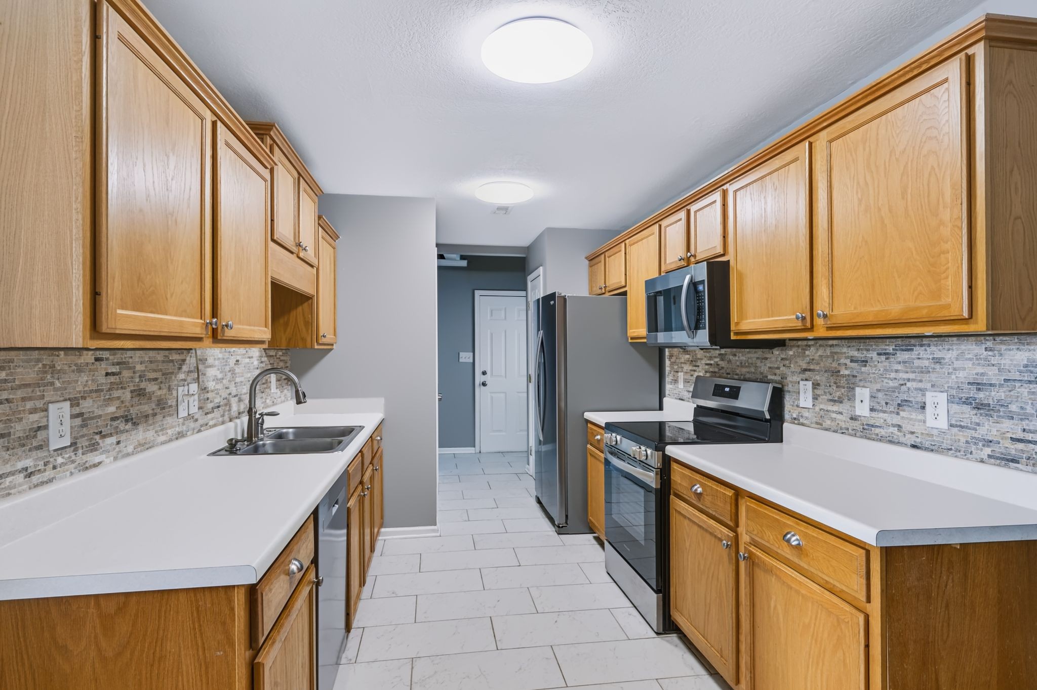 2862 Spring Meade Boulevard Columbia, TN 38401 - Photo 11 of 24