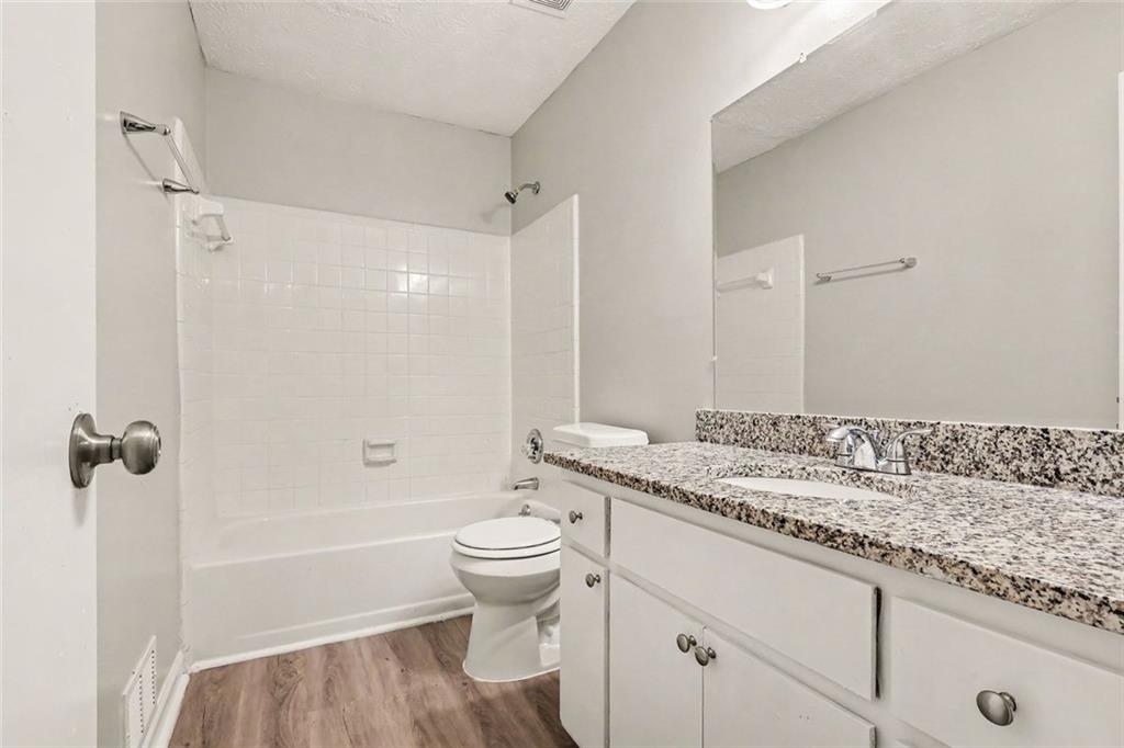 5182 Manitou Way Stone Mountain, GA 30087 - Photo 14 of 28