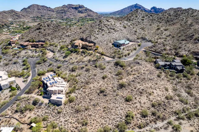 $1,400,000 | 4608 East White Drive, Unit 23, Paradise Valley, AZ 85253