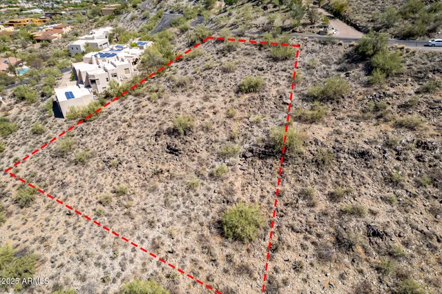 $1,400,000 | 4608 East White Drive, Unit 23, Paradise Valley, AZ 85253