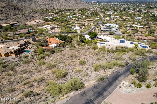 $1,400,000 | 4608 East White Drive, Unit 23, Paradise Valley, AZ 85253