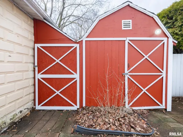 $124,000 | 1219 North Sheridan Road, Peoria, IL 61606