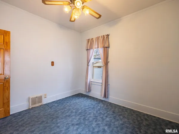 $124,000 | 1219 North Sheridan Road, Peoria, IL 61606