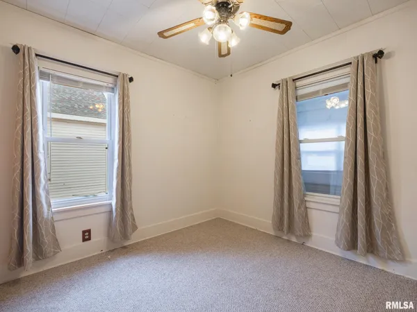 $124,000 | 1219 North Sheridan Road, Peoria, IL 61606