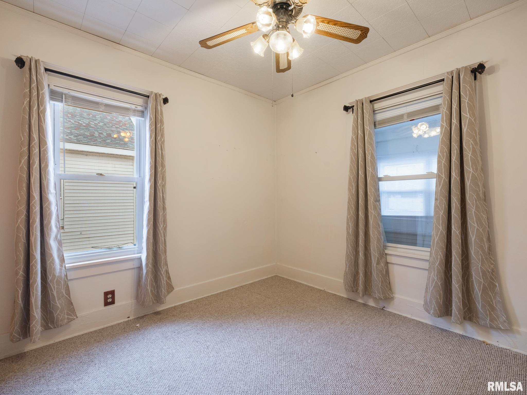 1219 North Sheridan Road Peoria, IL 61606 - Photo 27 of 53