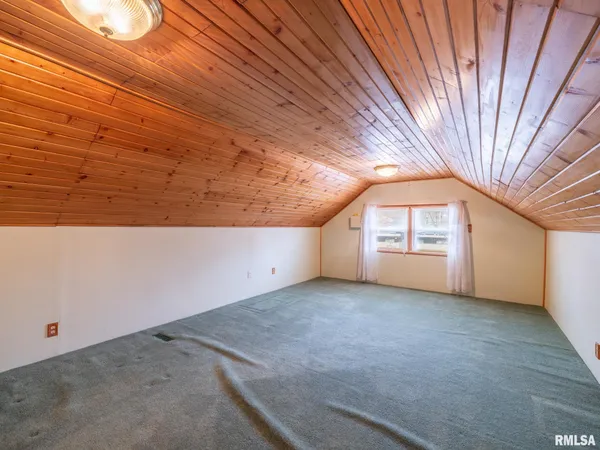 $124,000 | 1219 North Sheridan Road, Peoria, IL 61606