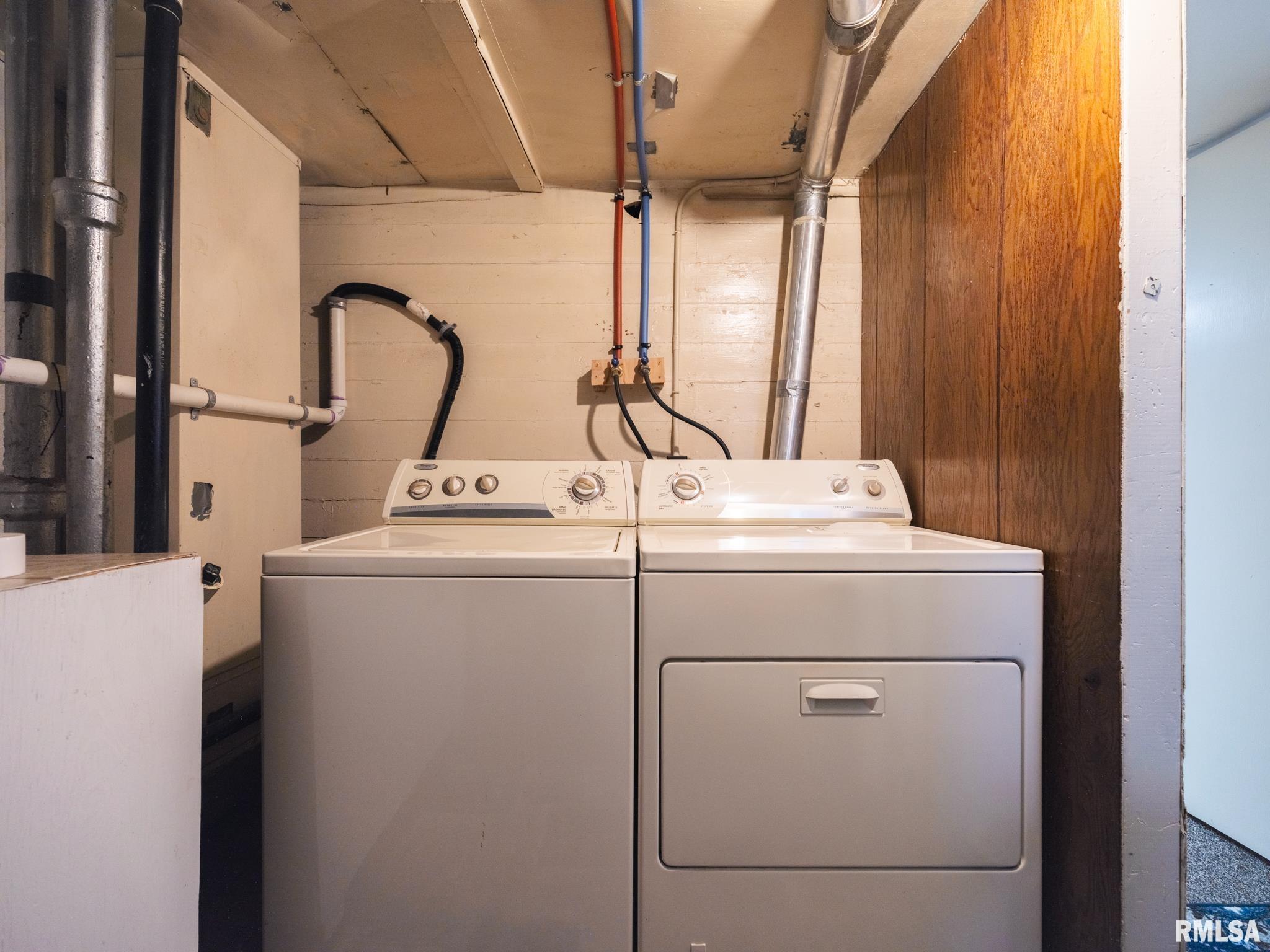 1219 North Sheridan Road Peoria, IL 61606 - Photo 42 of 53