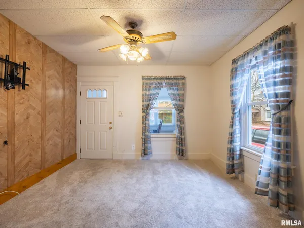 $124,000 | 1219 North Sheridan Road, Peoria, IL 61606