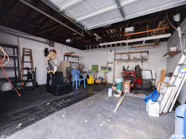 $124,000 | 1219 North Sheridan Road, Peoria, IL 61606