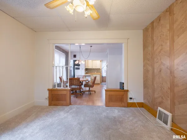 $124,000 | 1219 North Sheridan Road, Peoria, IL 61606