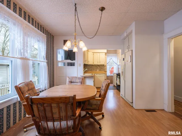 $124,000 | 1219 North Sheridan Road, Peoria, IL 61606