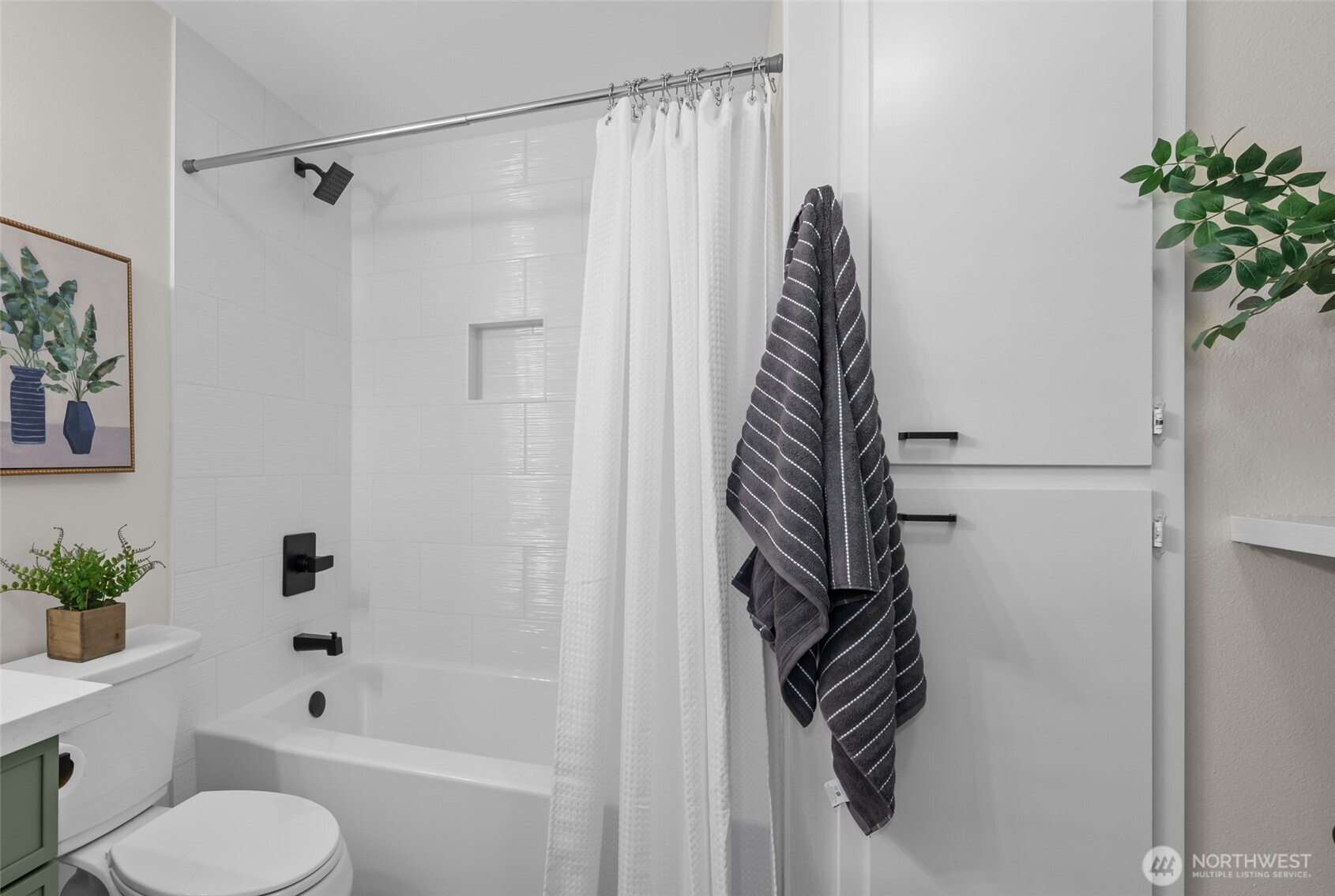 13294 Thompson Road Anacortes, WA 98221 - Photo 18 of 40 Gallery Image 18