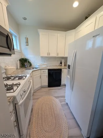 $2,950 | 36 Phoenix Avenue, Unit A, Morristown, NJ 07960