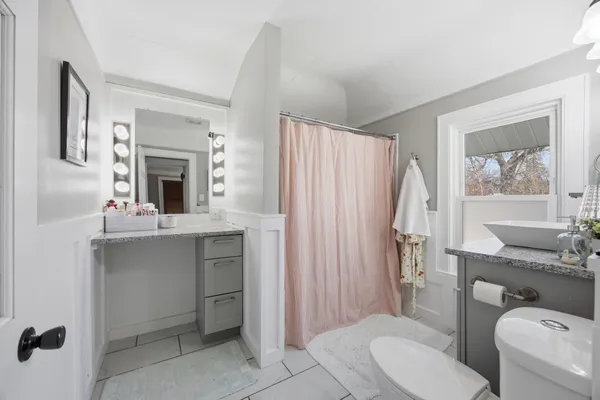 $280,000 | 1311 5th Street South, Fargo, ND 58103