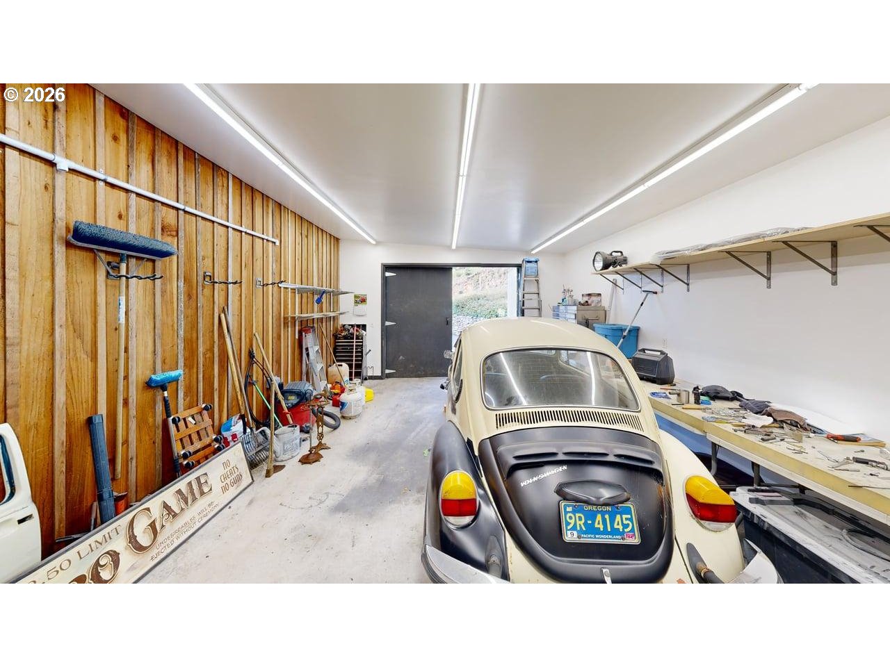 99106 East Freeman Lane Brookings, OR 97415 - Photo 32 of 37 a utility room with dryer and washer