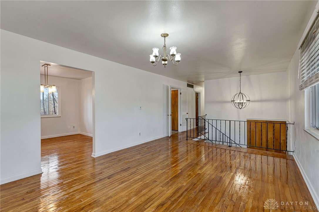 6507 Carnation Road Dayton, OH 45449 - Photo 9 of 42 Gallery Image 9