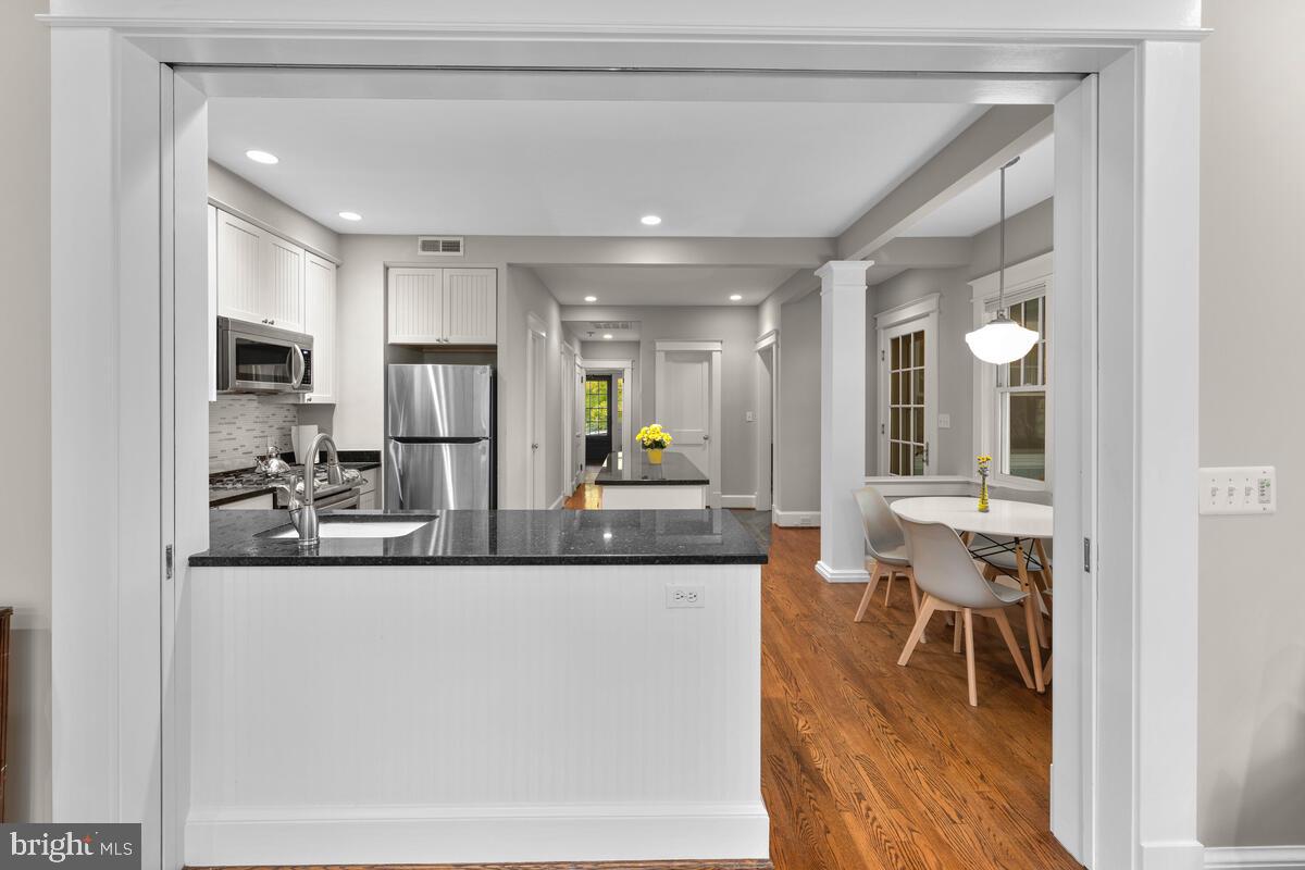 2012 Luzerne Avenue Silver Spring, MD 20910 - Photo 23 of 51