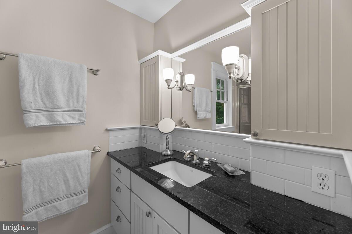2012 Luzerne Avenue Silver Spring, MD 20910 - Photo 38 of 51