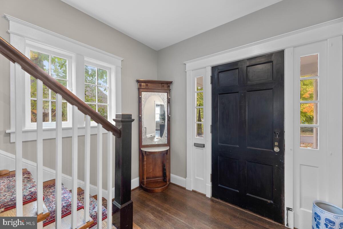 2012 Luzerne Avenue Silver Spring, MD 20910 - Photo 5 of 51