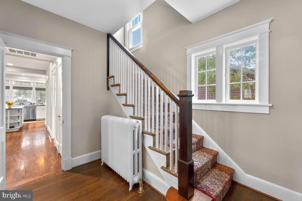 2012 Luzerne Avenue Silver Spring, MD 20910 - Photo 6 of 51