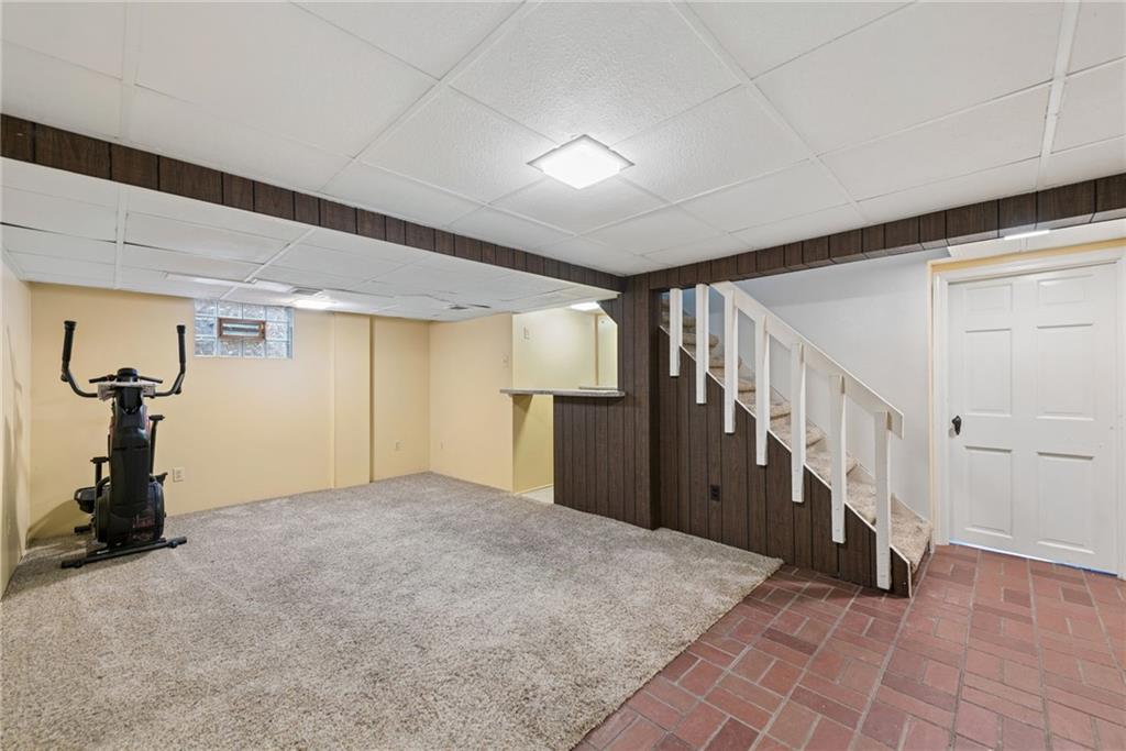 111 East Bruceton Road Pittsburgh, PA 15236 - Photo 32 of 46 Gallery Image 32