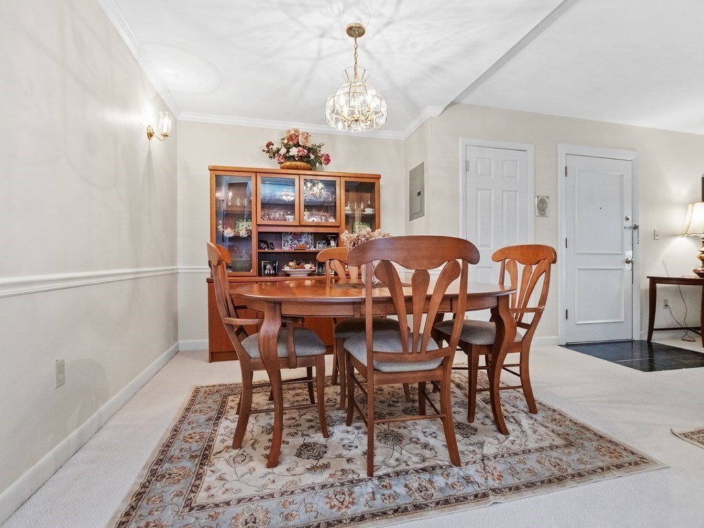 62 Jacqueline Road, Unit 4 Waltham, MA 02452 - Photo 10 of 30