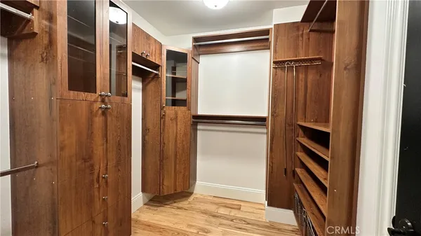 a view of walk in closet