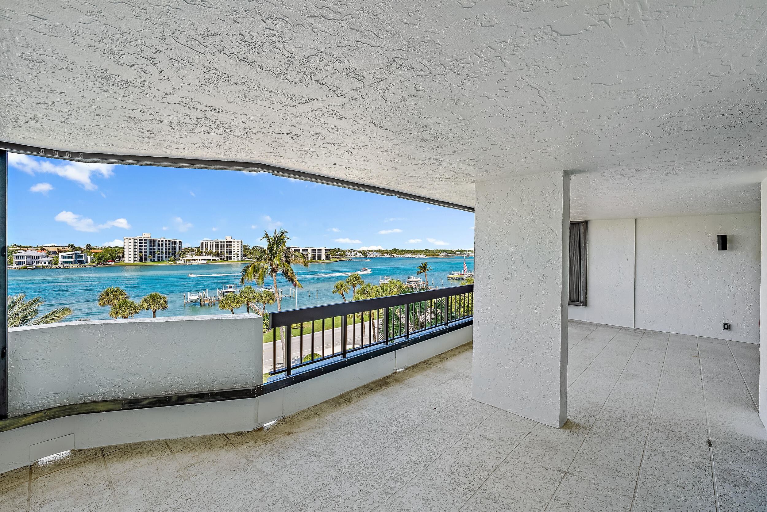 19750 South Beach Road, Unit 4030 Jupiter, FL 33469 - Photo 19 of 27 Intracoastal Balcony