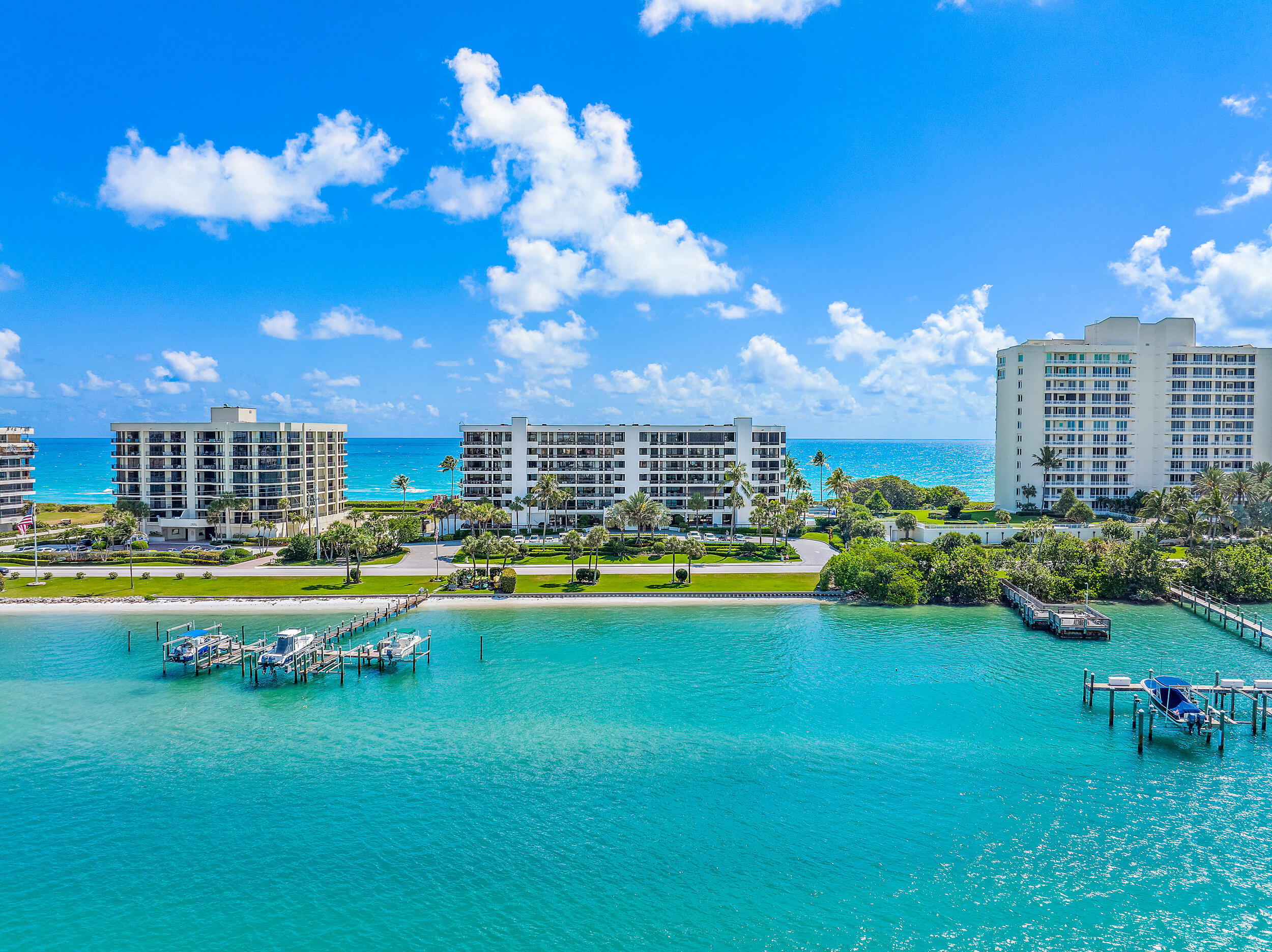 19750 South Beach Road, Unit 4030 Jupiter, FL 33469 - Photo 23 of 27 Aerial