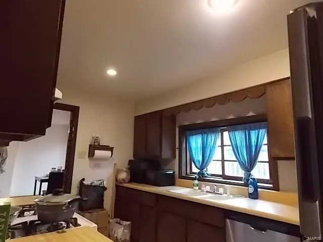 $74,900 | 109 East Hicks, Cardwell, MO 63829