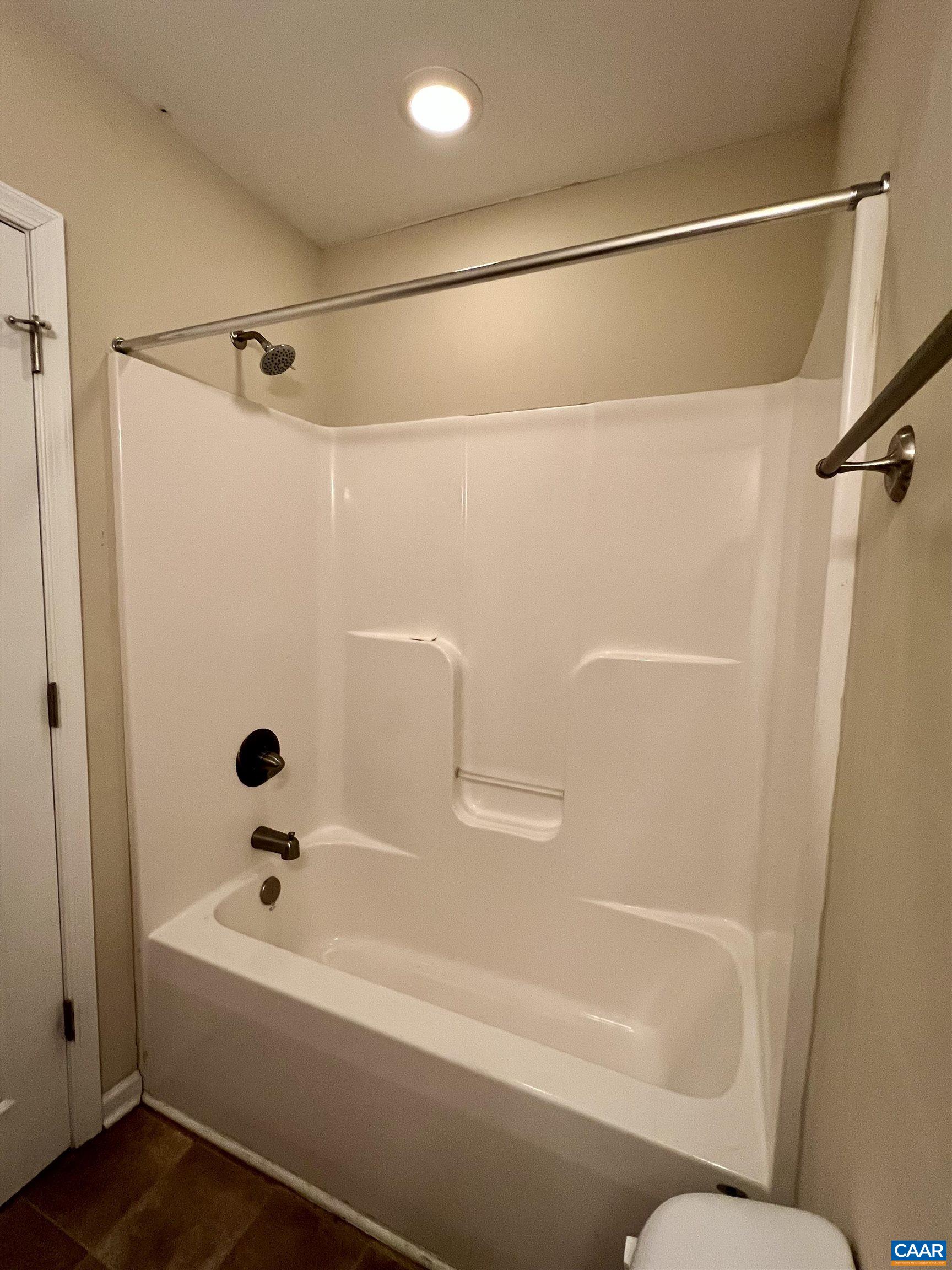 305 Overview Street Waynesboro, VA 22980 - Photo 27 of 43