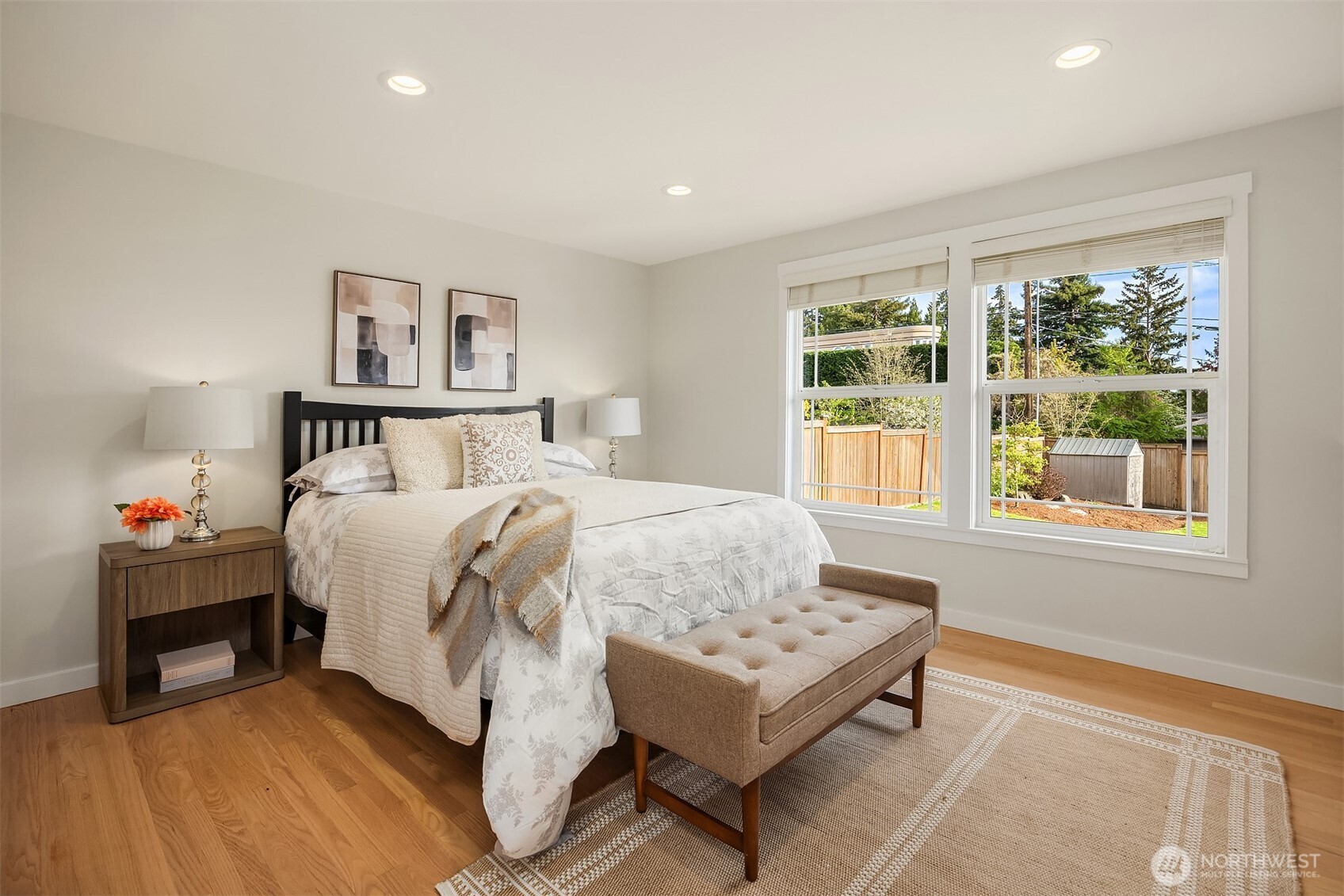 9359 Sunset Way Bellevue, WA 98004 - Photo 18 of 40
