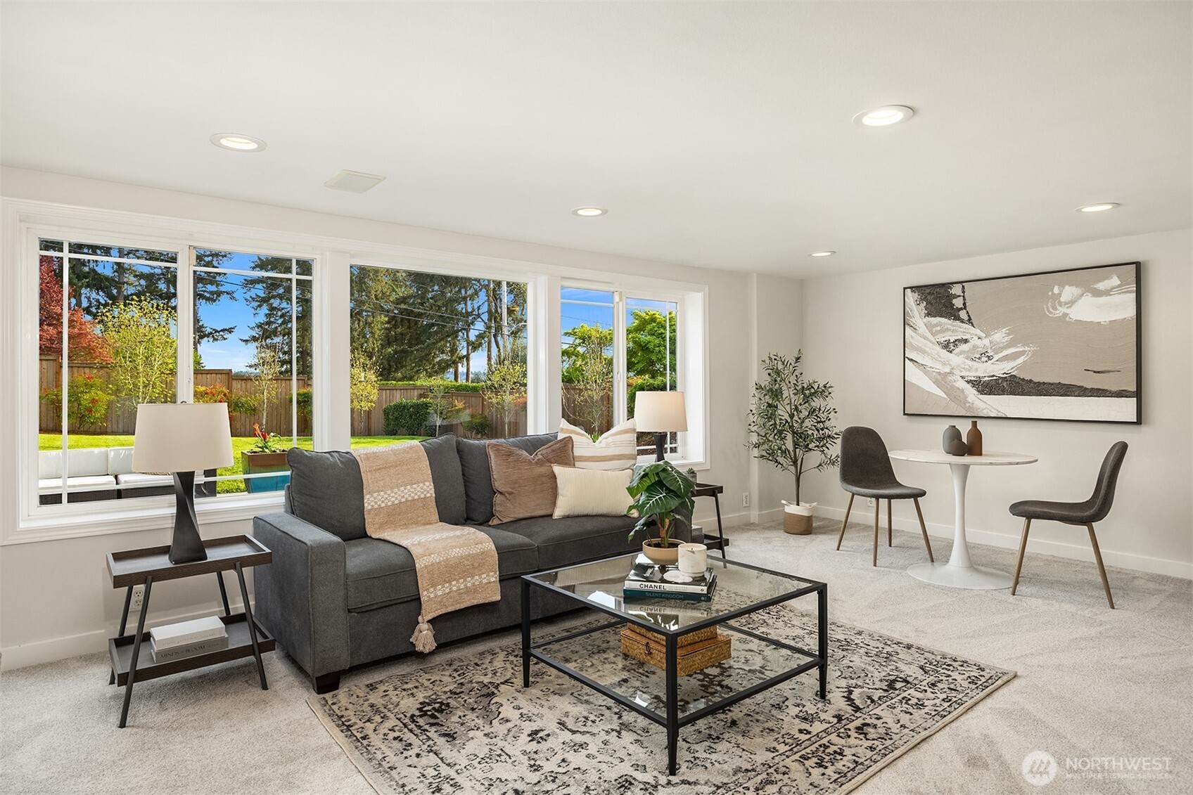 9359 Sunset Way Bellevue, WA 98004 - Photo 24 of 40
