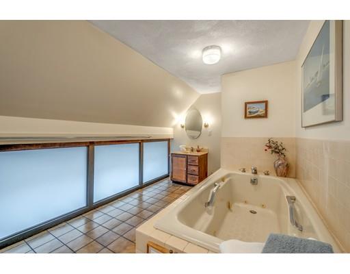 8 Ainsworth Road Winchester, MA 01890 - Photo 18 of 29 Gallery Image 18