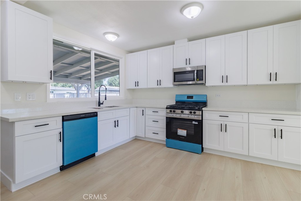 2461 Rancho Drive Riverside, CA 92507 - Photo 12 of 35