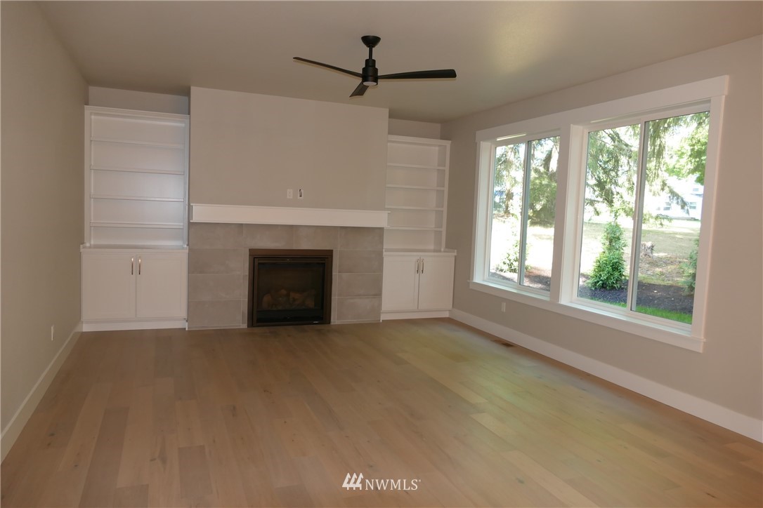 4944 Indian Road Northeast Olympia, WA 98506 - Photo 15 of 40 Gallery Image 15