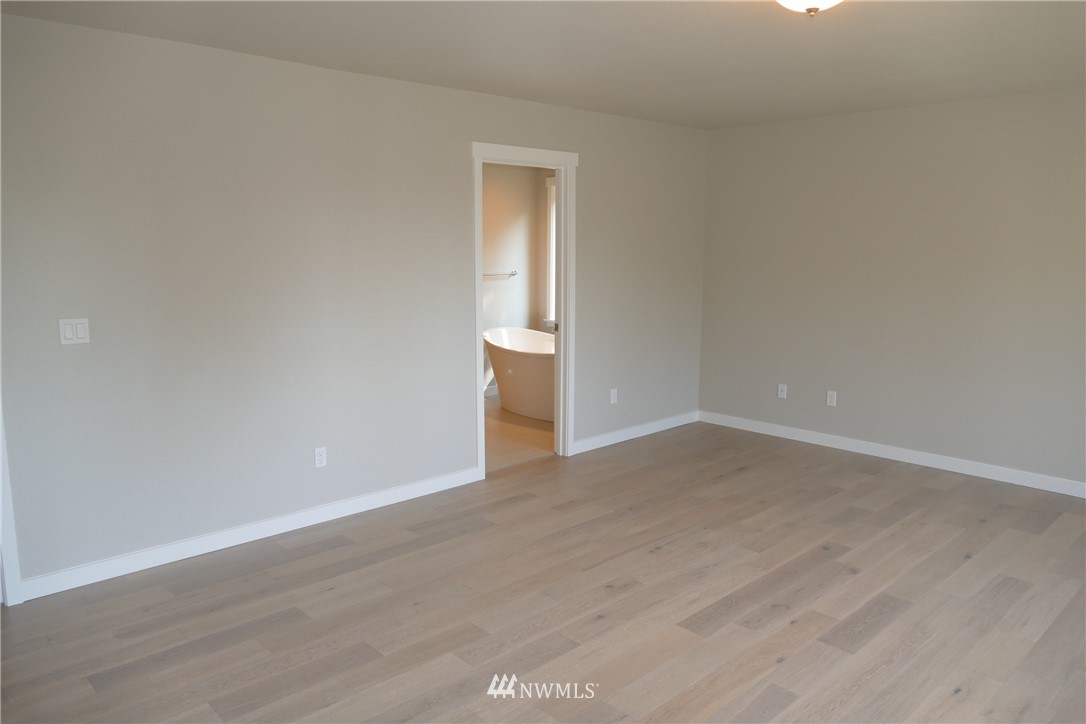 4944 Indian Road Northeast Olympia, WA 98506 - Photo 20 of 40 Gallery Image 20