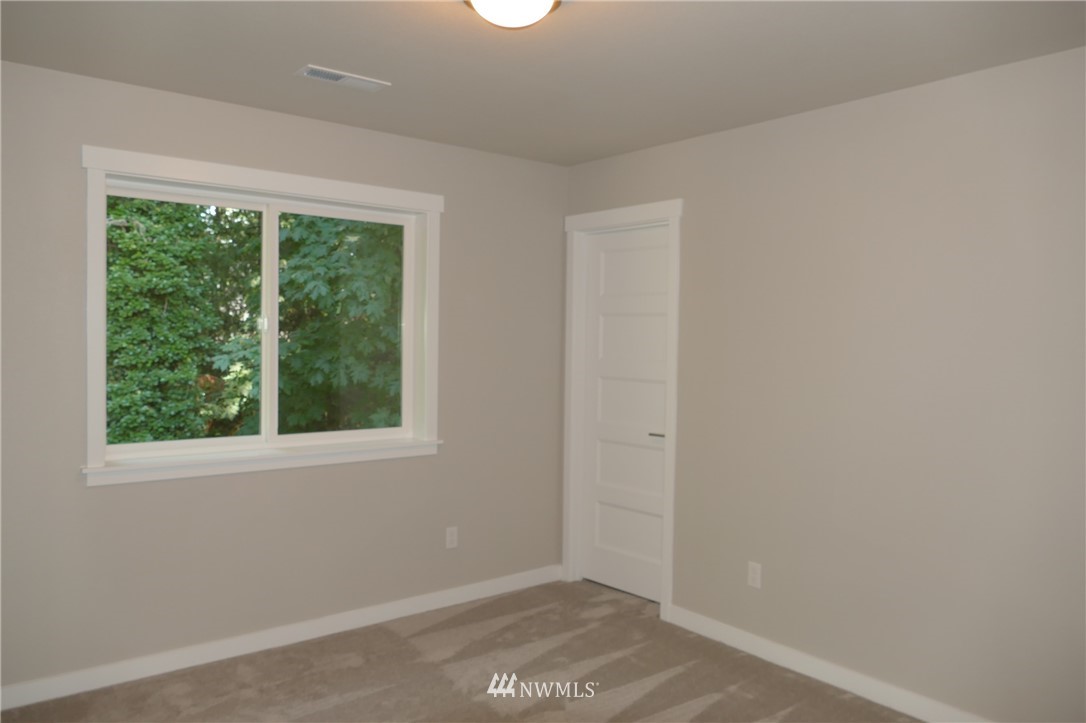 4944 Indian Road Northeast Olympia, WA 98506 - Photo 29 of 40 Gallery Image 29