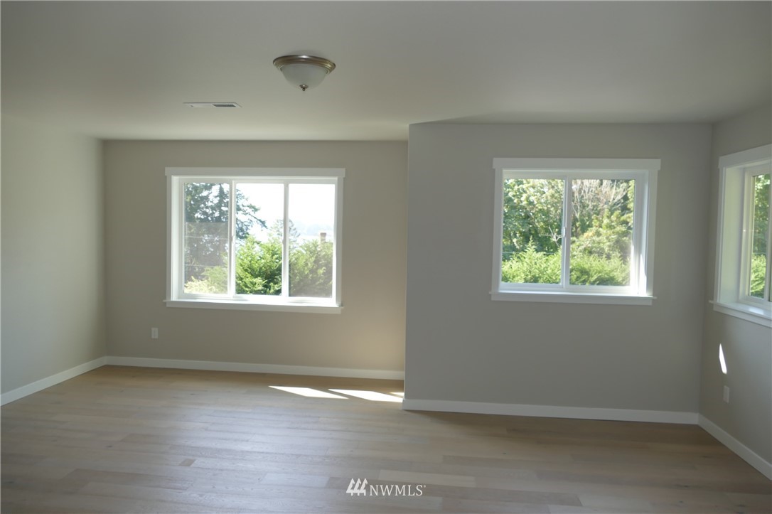 4944 Indian Road Northeast Olympia, WA 98506 - Photo 33 of 40 Gallery Image 33