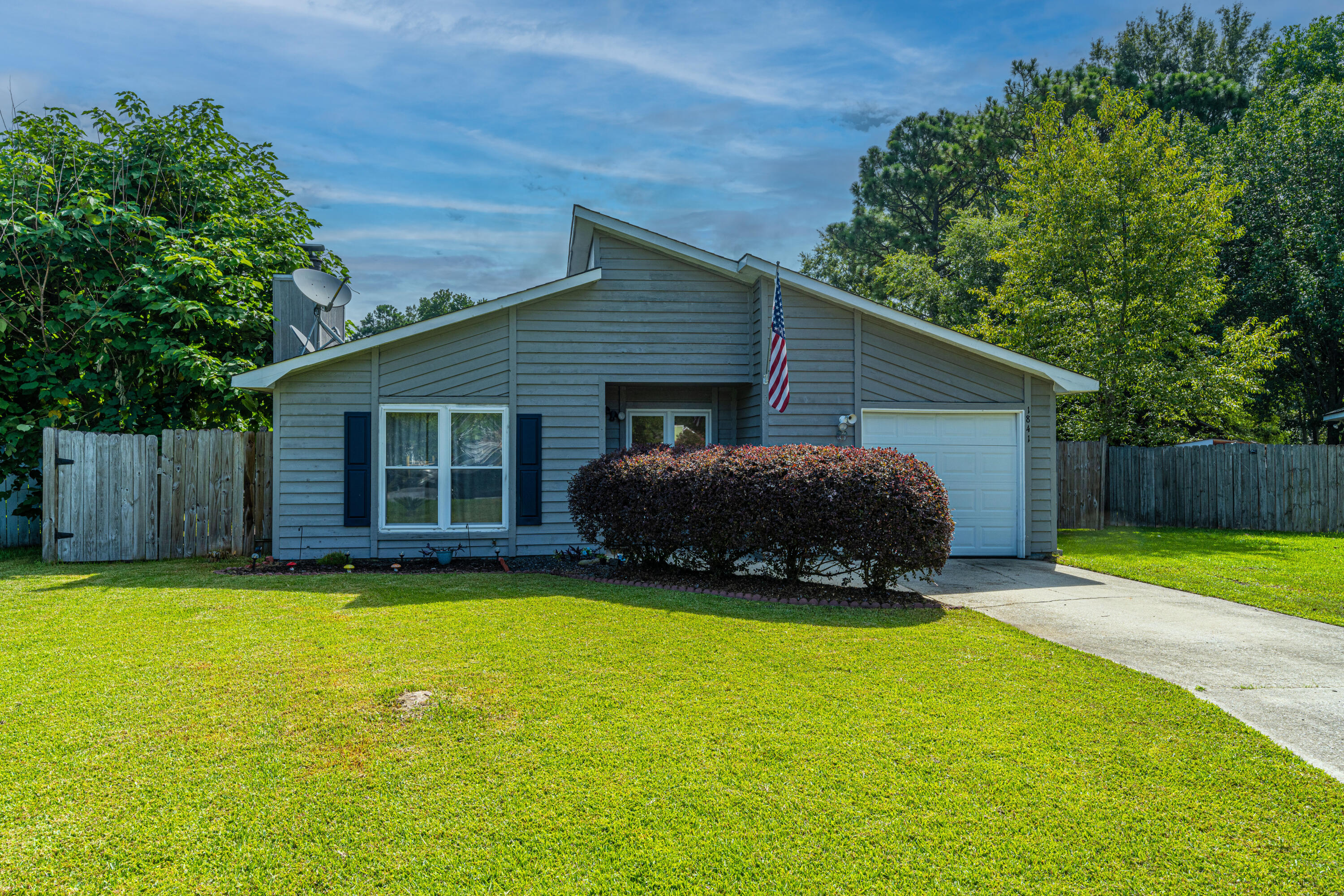 1841 Sundancer Lane Goose Creek, SC 29445 - Photo 2 of 43 1841SundancerLn01