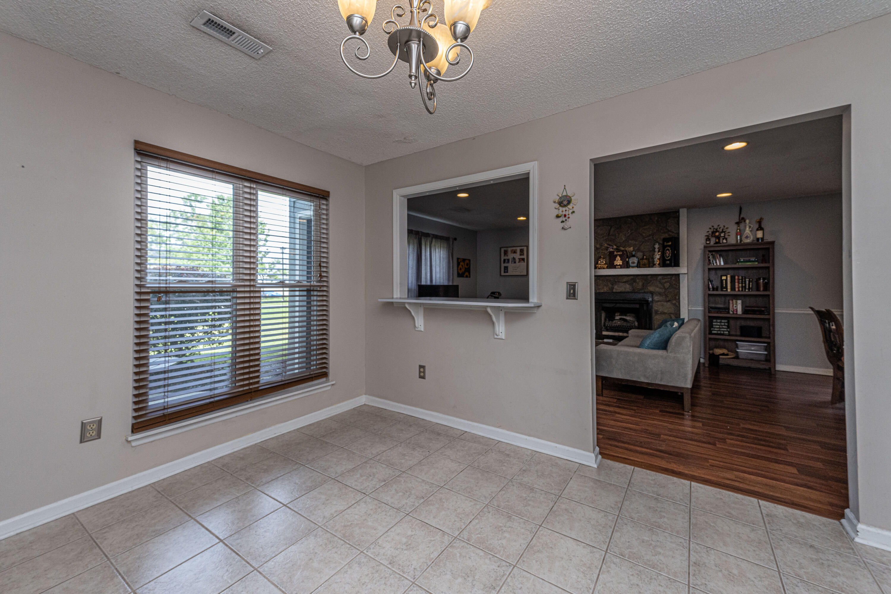 1841 Sundancer Lane Goose Creek, SC 29445 - Photo 10 of 43 1841SundancerLn09